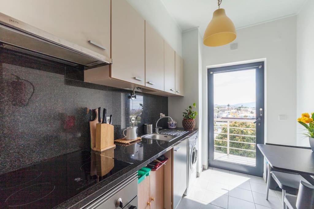 Penthouse City Center Apartment Ponta Delgada  Exterior photo