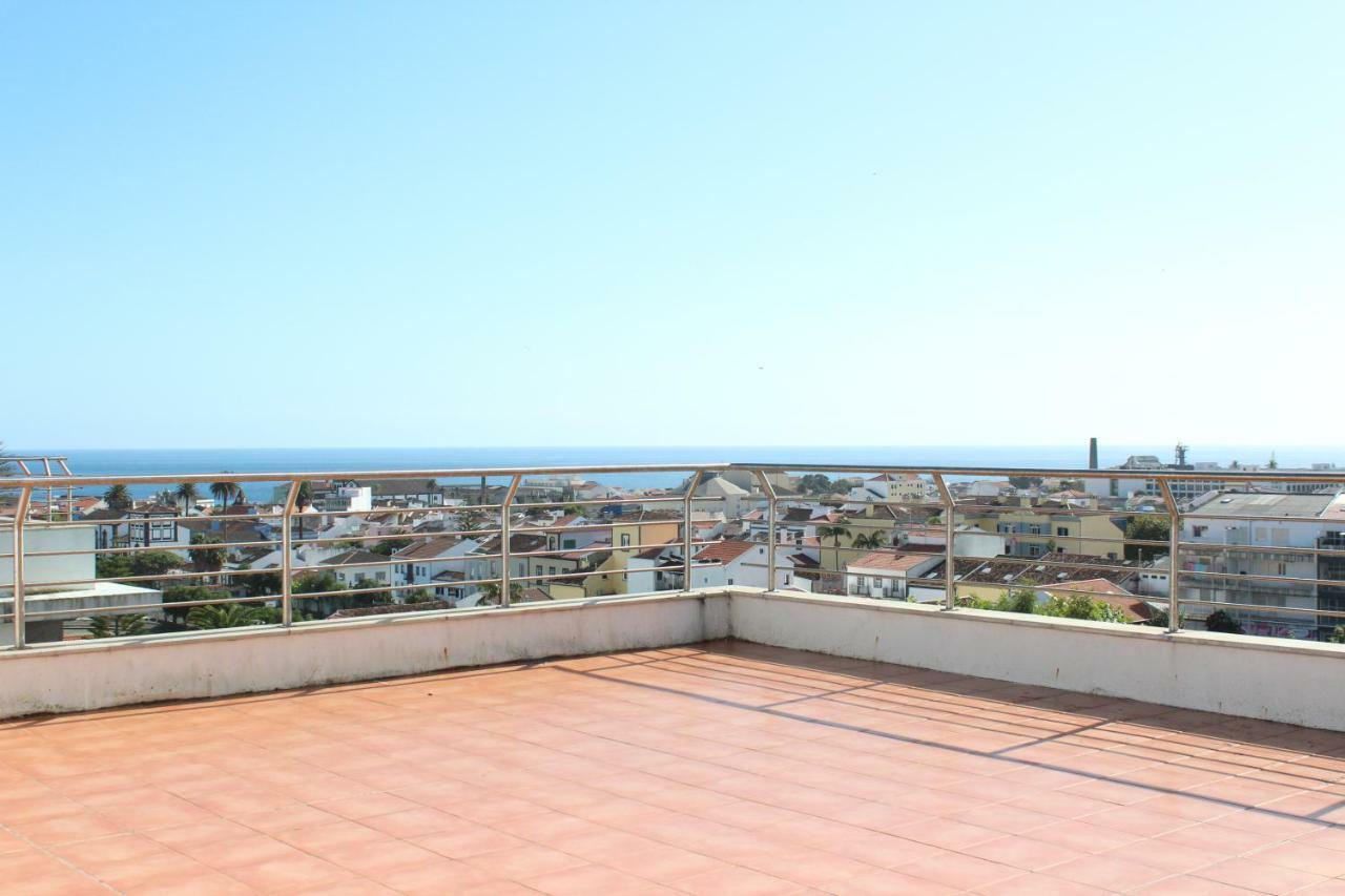 Penthouse City Center Apartment Ponta Delgada  Exterior photo